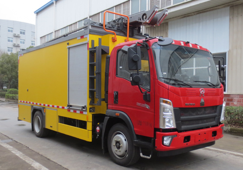 重汽豪沃遠(yuǎn)程供排水搶險(xiǎn)車（管線車）