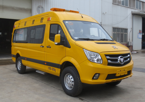 福田四驅(qū)運(yùn)兵車（6-9座）